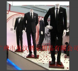 梧州成都元亨商贸楼兼职模特(上海琪亨商贸有限公司卖浪琴吗)
