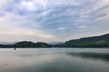 梧州杭州自助游(杭州自助游旅游攻略)