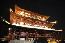梧州长沙旅游攻略(长沙旅游攻略景点必去长沙美食街)