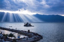 梧州洱海旅游攻略(成都到洱海旅游攻略)