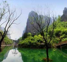 梧州周边旅游攻略(三星堆周边旅游攻略)
