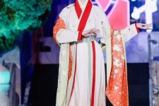梧州汉服模特是哪种兼职的吗(网上雇用古拆汉服模特可信吗)