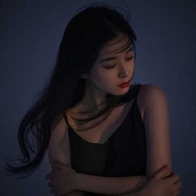 梧州伴游女生谢悦悦的资料