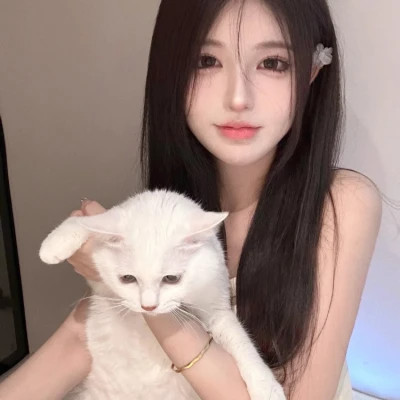 梧州伴游女生陈露晞的资料