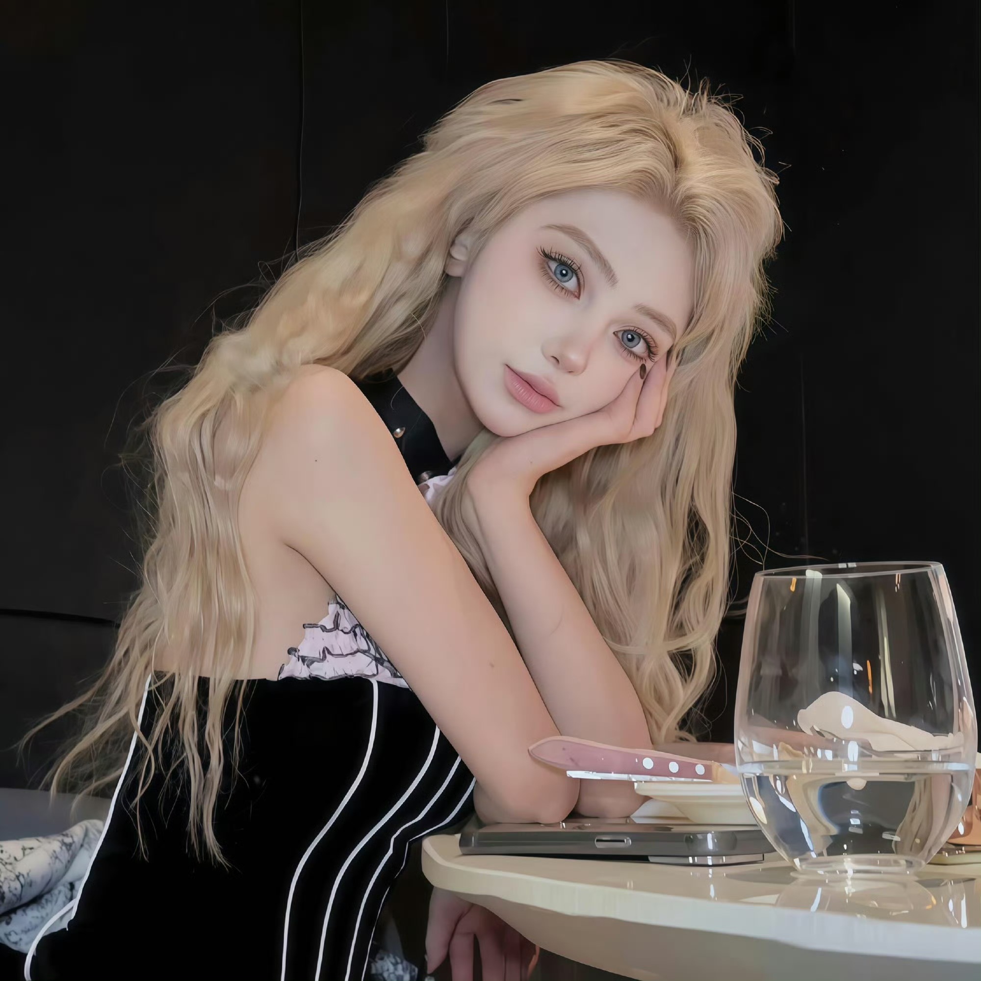 梧州伴游女生晨露的资料