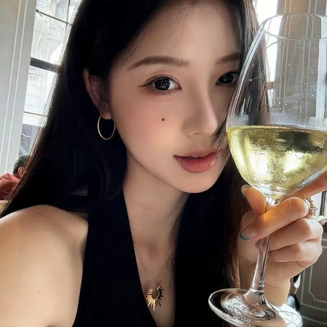 梧州伴游女生 | 张诗涵的资料