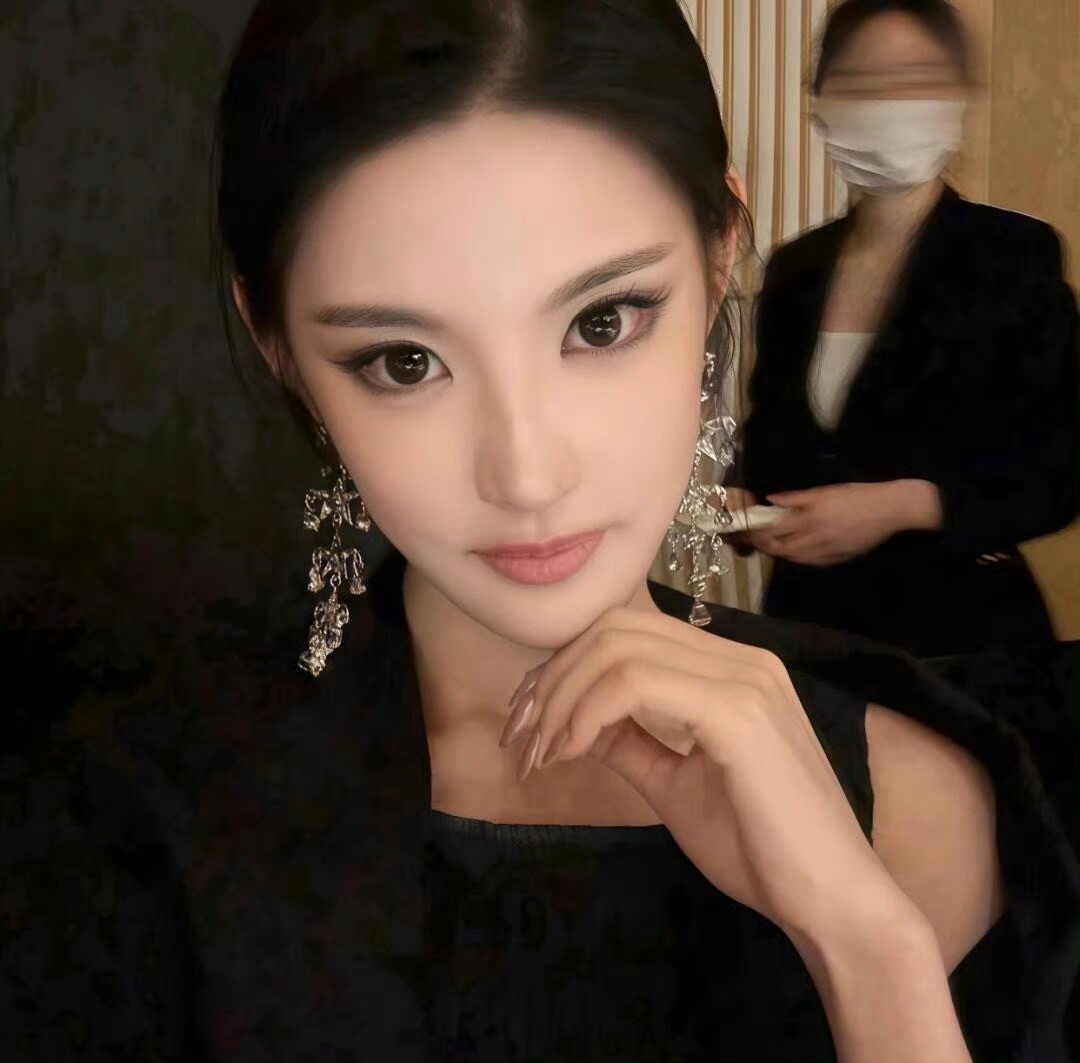 梧州伴游女生 | Isabella Chen的资料
